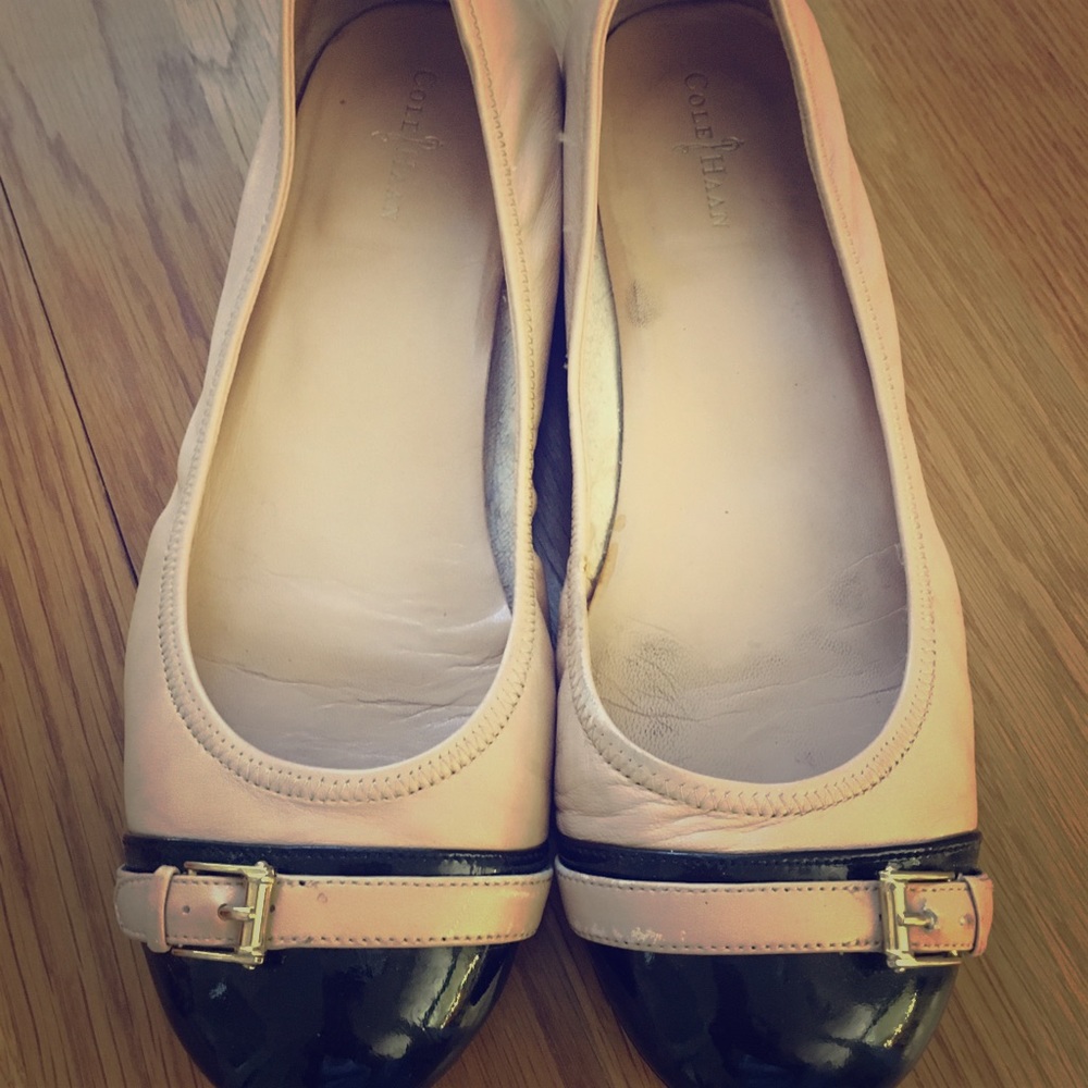 Cole Haan tan/cream and black ballet flats